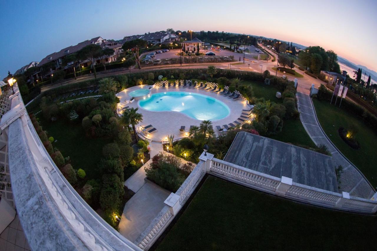 Palace Hotel 4*