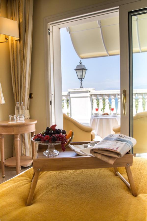Palace Desenzano del Garda