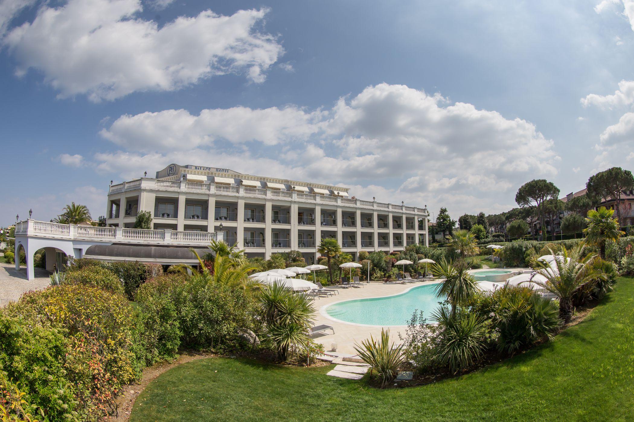 Palace Desenzano del Garda